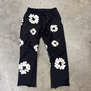 listing-status-banner